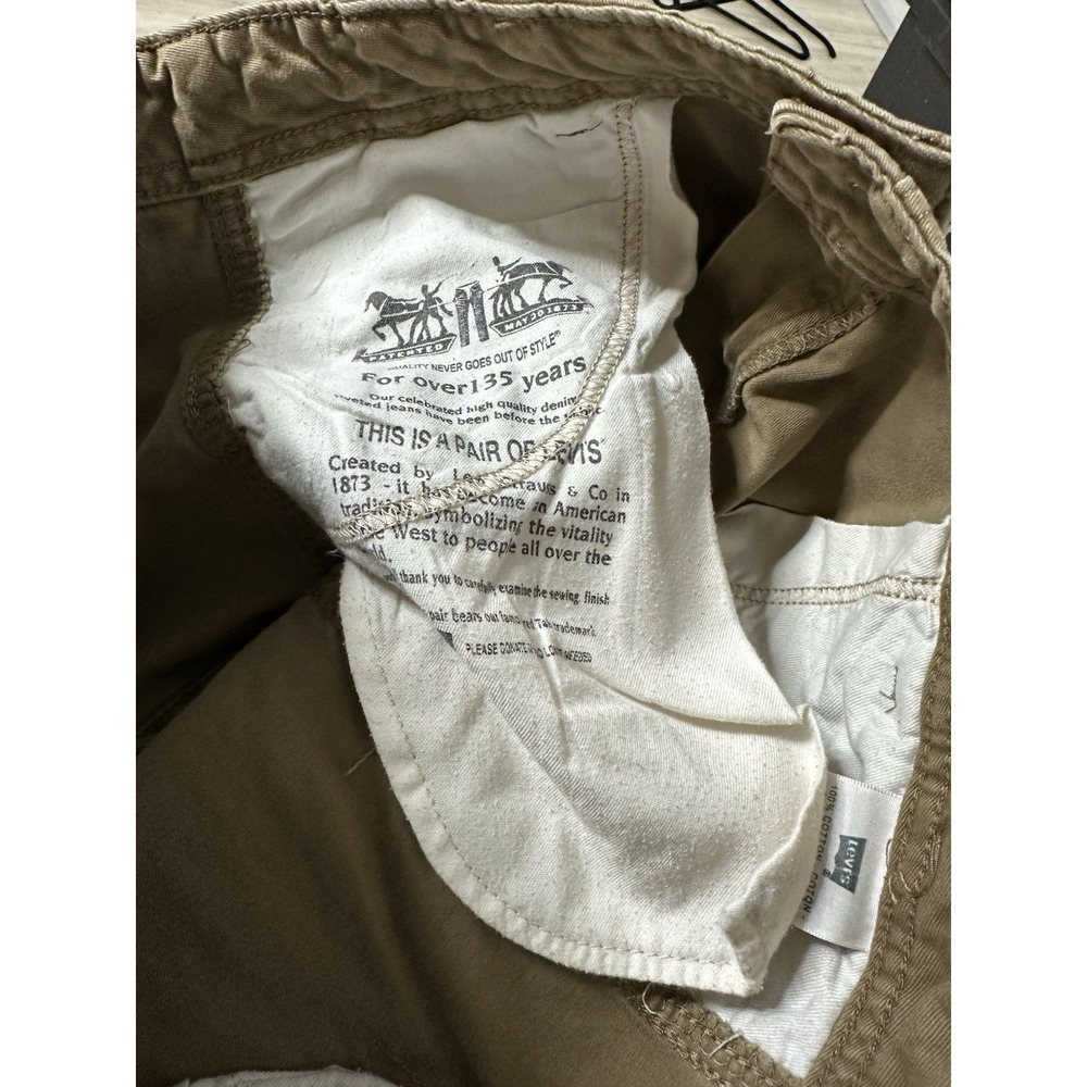 Levi's Cargo Pants Mens 38 x 34 Khaki Cotton Canvas Hiking Safari Pockets - Picture 9 of 9